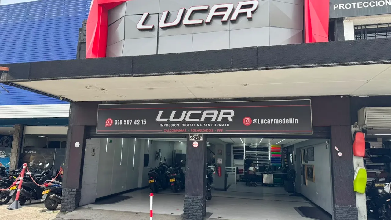 Fachada de Lucar Medellín
